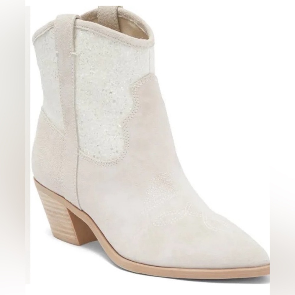 Dolce Vita Sonya Glitter Suede Cowboy Western Boots woman’s size 6 COLOR: white